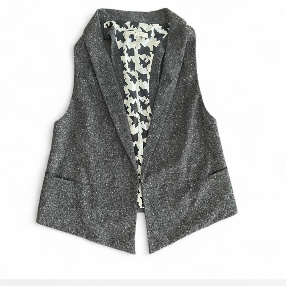 Vintage Y2K Cabi brand grey vest with hook closure. Fully lined. 
Size M